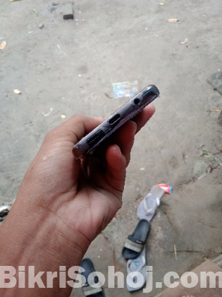 Samsung S10